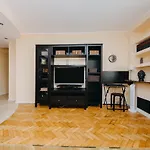 Shortstaypoland Warecka