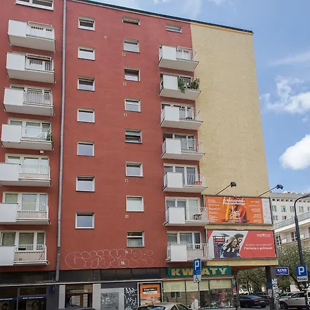 Shortstaypoland Warecka *